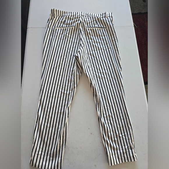 H&M Pants Womens Sz 16 White Black Striped Ankle Mid Rise Side Zipper 36x27 - Picture 10 of 11